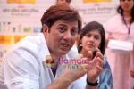 Sunny Deol at Shiksha NGO event in P and G Office on 5th Nov 2009 (26).JPG